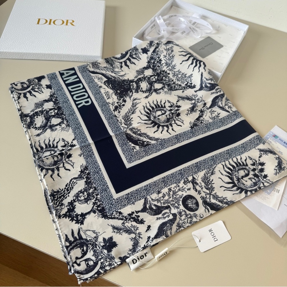 Dior Style Toile de Jouy Print Silk Scarf - Picture 6 of 7